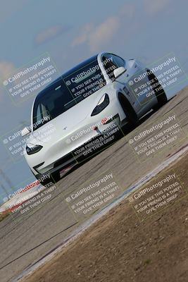 media/Apr-02-2023-Speed Ventures (Sun) [[5e759f4fdb]]/5-Tesla corsa A/session 3 grapvine/